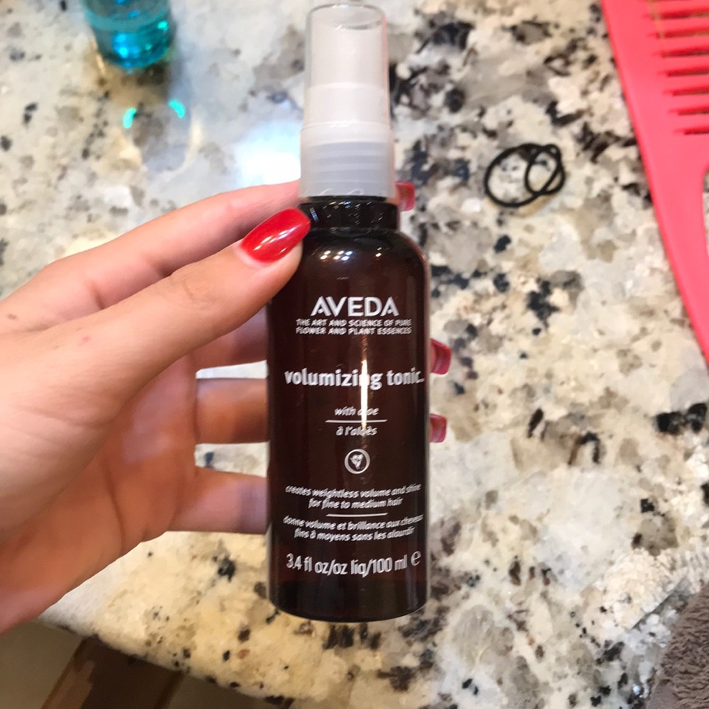 Aveda Volumizing Tonic
